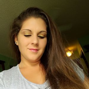 Meet your Posher, Alison